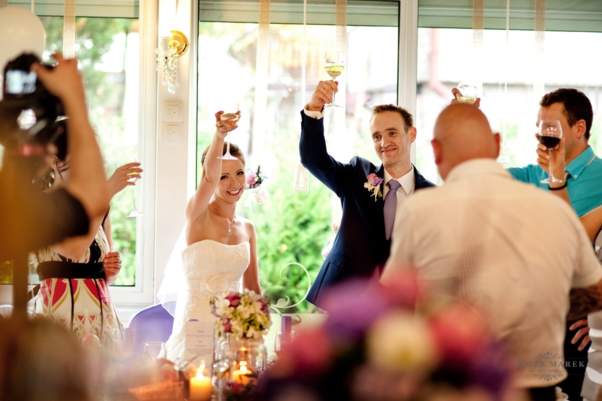 zdjęcia ślubne rybnik - Za młodą parę