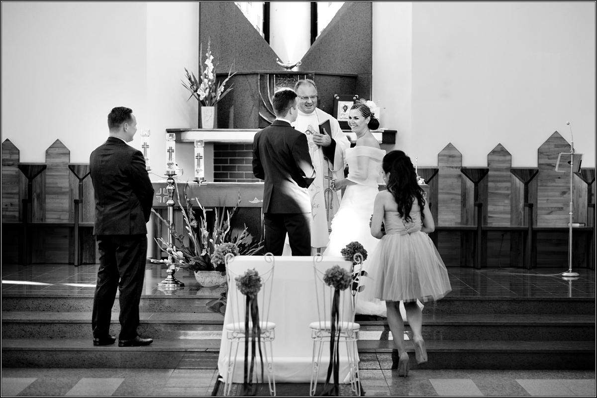 fotografia ślubna gliwice - Trwa ceremonia ślubu